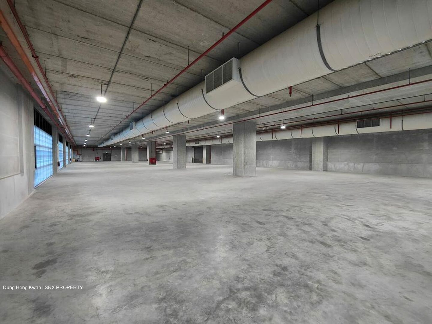 Suites 123 (D8), Warehouse #575776131